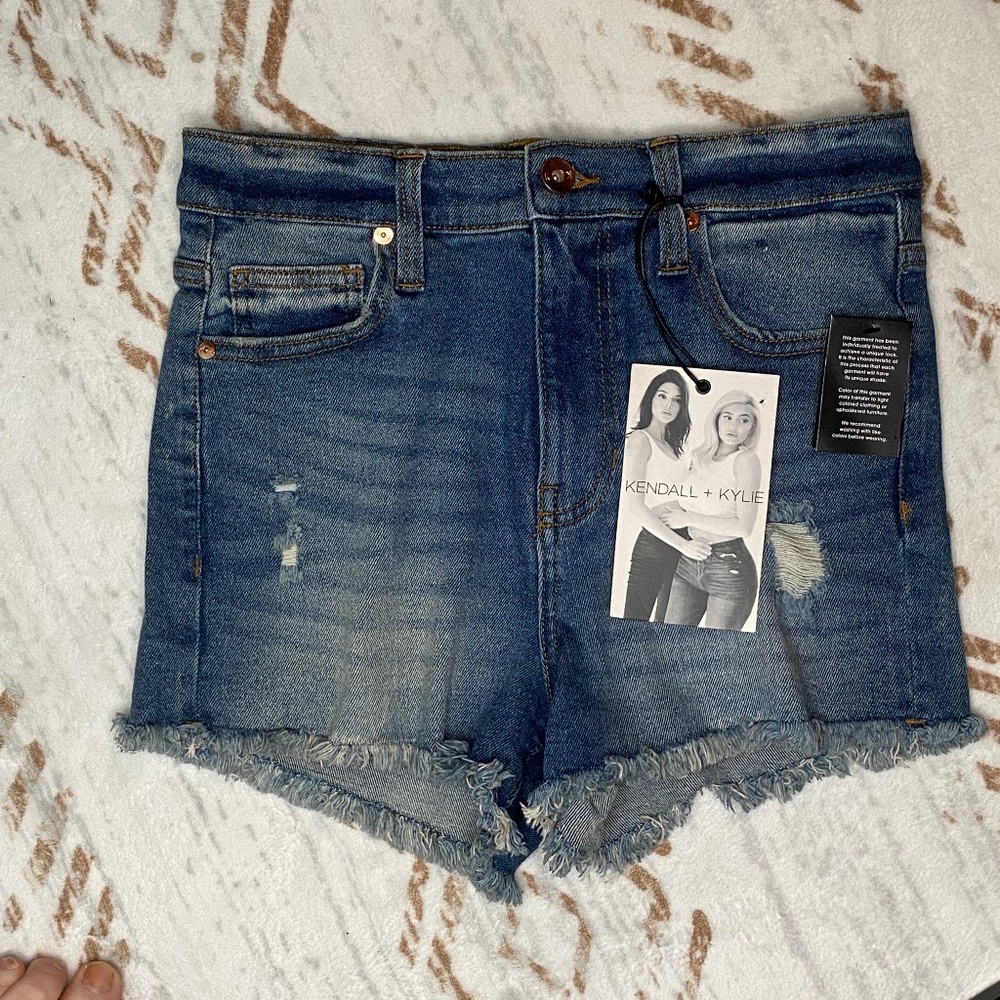 Kendall + Kylie High Rise Distressed Jean Shorts Size 5/27